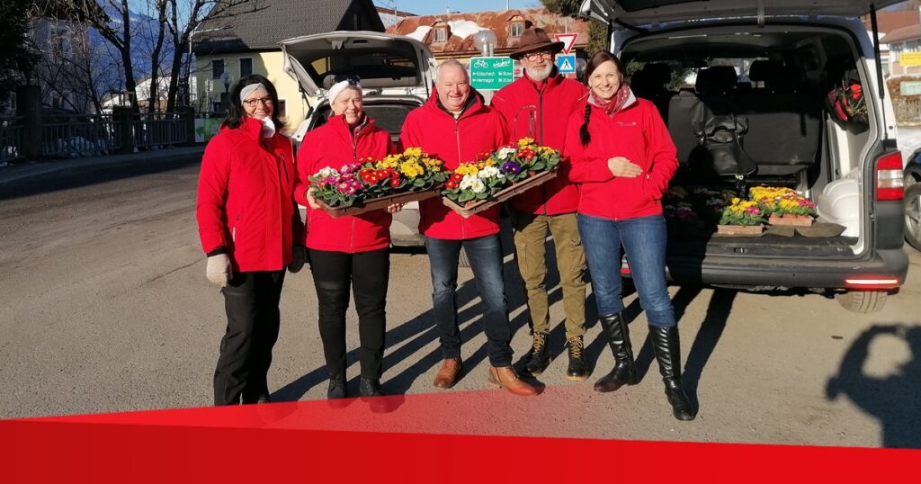 Blumige Gr&uuml;&szlig;e f&uuml;r N&ouml;tsch